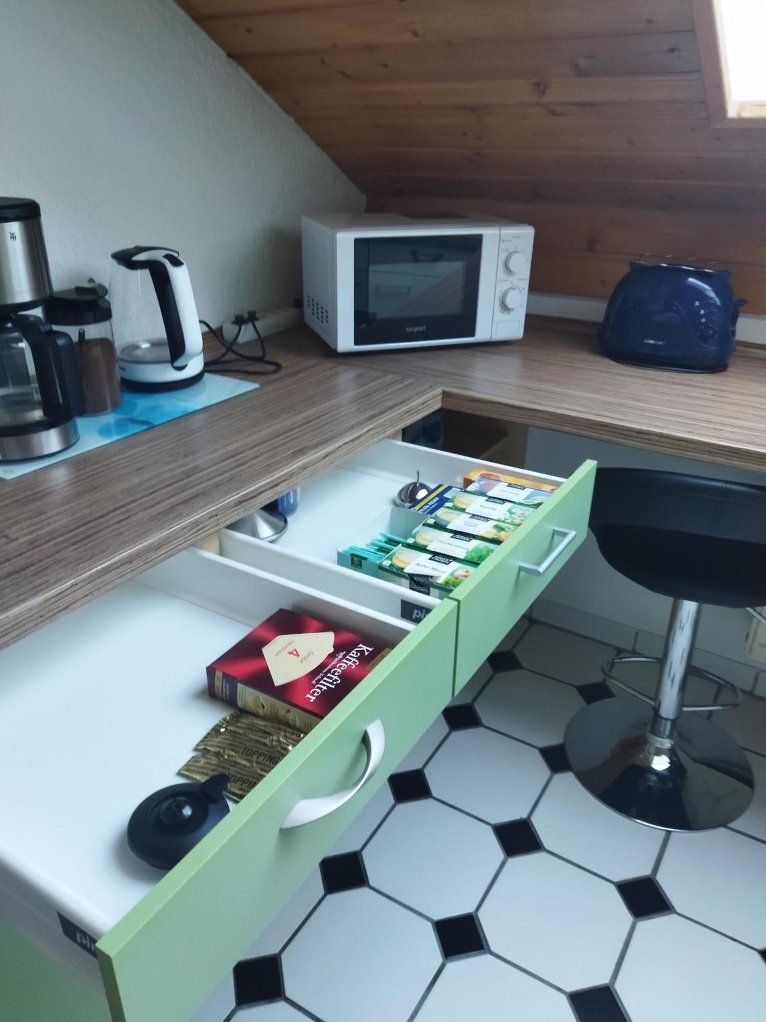 Aussergewoehnliche Atelierferienwohnung Mit Balkon An Der Donau Winzer Exterior photo